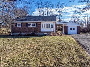 8175 Sunburst Dr, West Chester, OH 45241