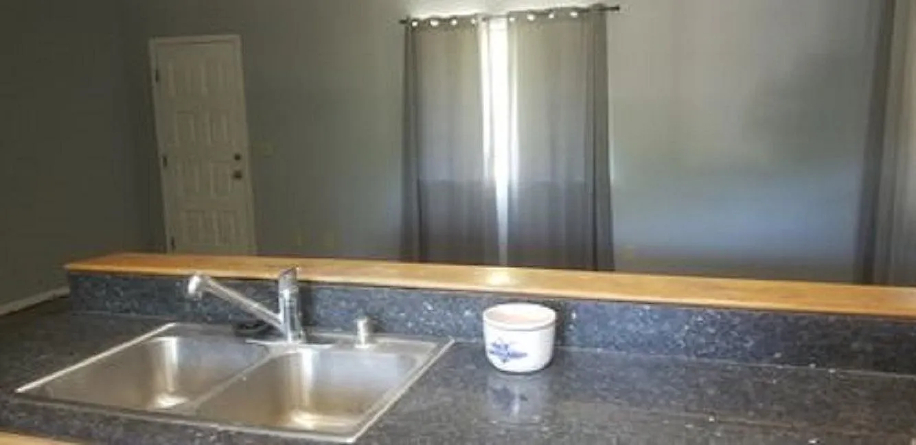 7031 Mills Ln — Photo 2