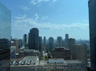 763 Bay St UNIT 3303, Toronto, ON M5G2R3