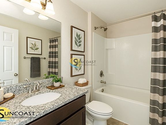 3rd image of 9522 N Camel Dr