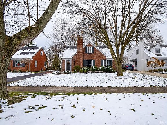 3rd image of 428 Aberdeen Ave