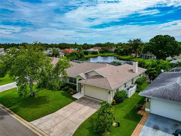 5717 28th St E, Bradenton, FL 34203