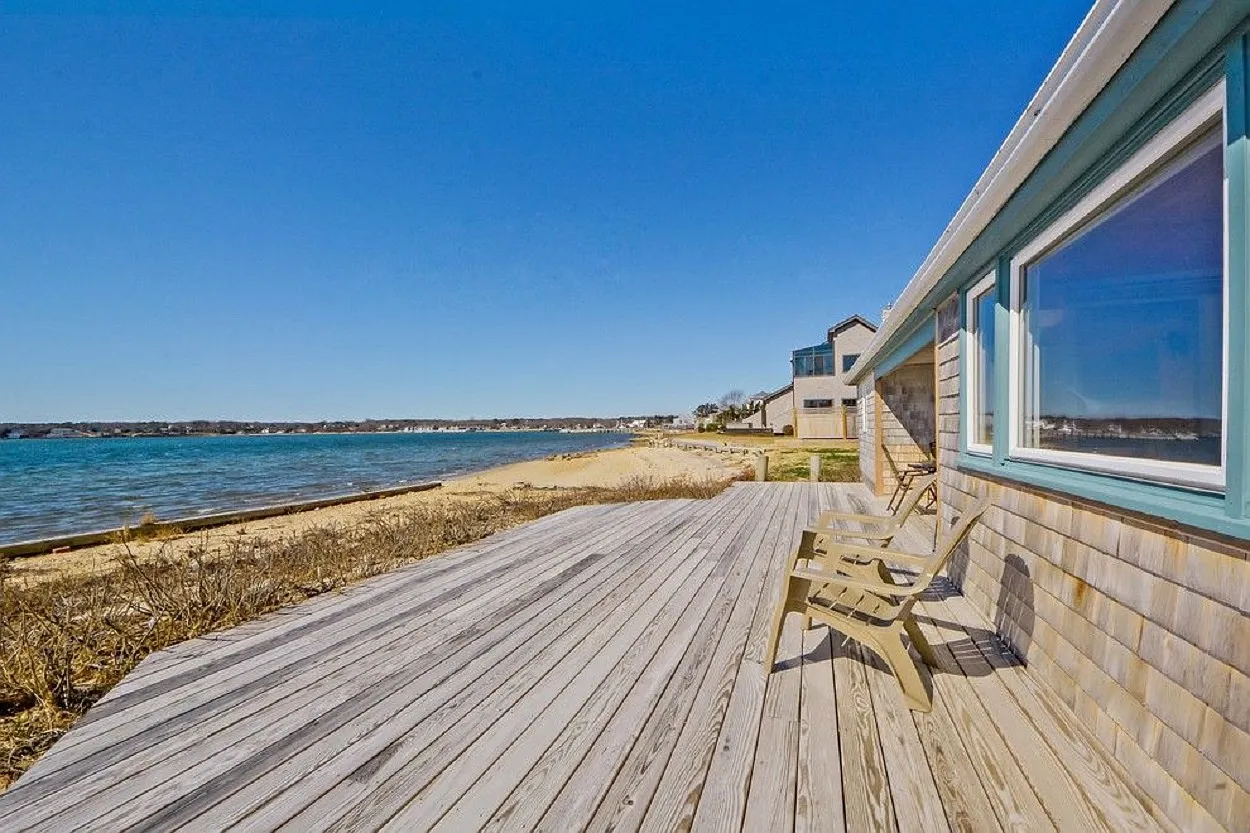 Summer on the Bay — Photo 1