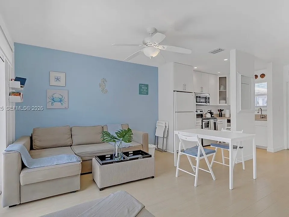 798 Crandon Blvd #44-B