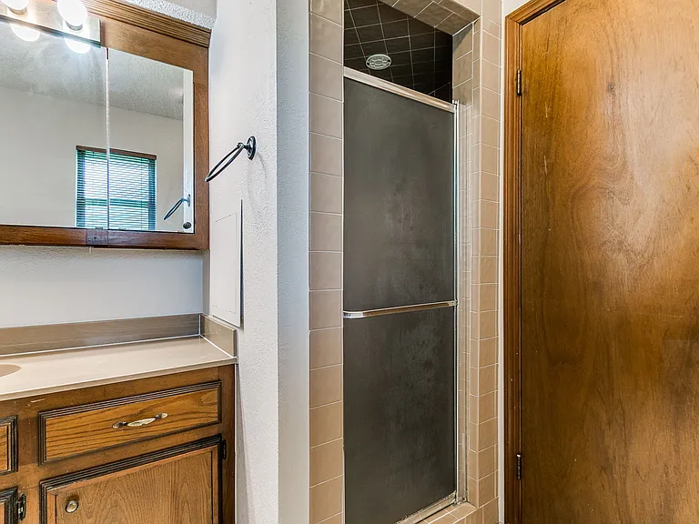 4721 Persimmon Ct — Photo 24