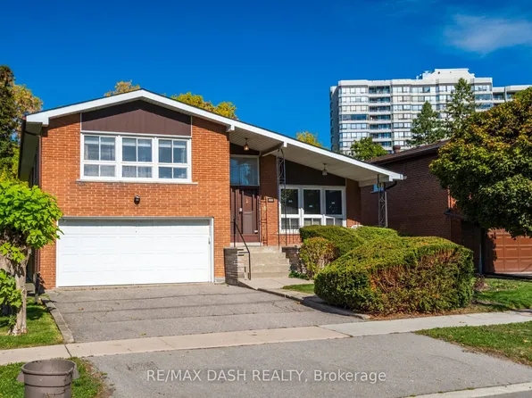 48 Russfax Dr, Toronto, ON M2R 3B1