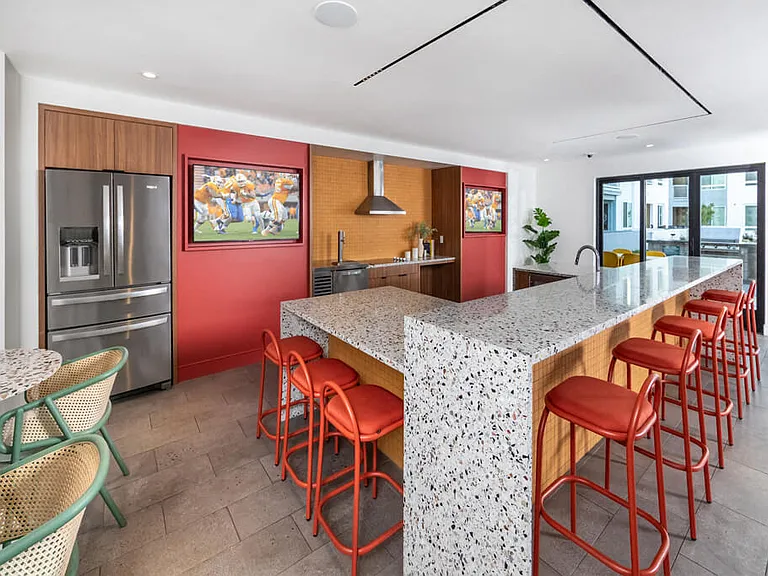 Bevel Apartments — Photo 12