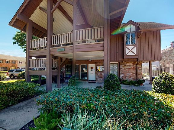 4th image of 2121 Winrock Blvd #43