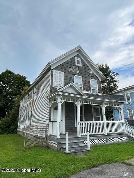 5th image of 111 N Arlington Avenue