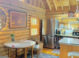 53 Crest Ave, Boothbay Harbor, ME 04538