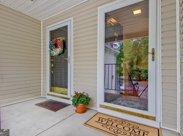 1906 Ridgefield Dr, Peachtree City, GA 30269