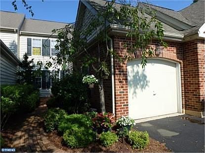 5th image of 45 Wincrest Dr