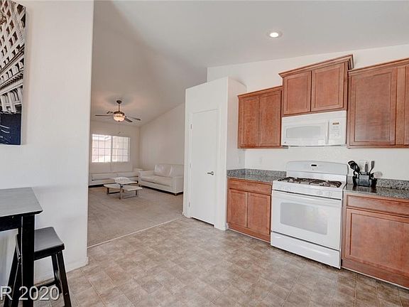 4th image of 5221 Sand Dollar Ave