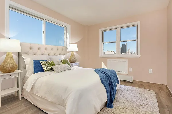 Rented by Astoria NY Condos | media 33