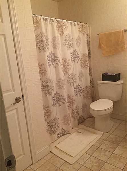 2nd image of 1137 Hartford Ave APT 6C