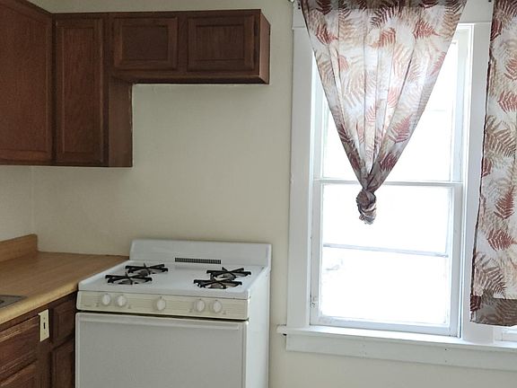 5th image of 1605 S 12th St #2