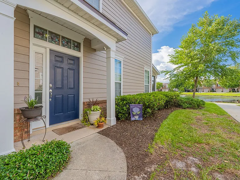 11310 Campfield Cir — Photo 2