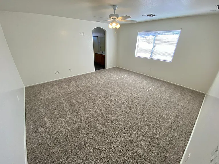 12537 W Redfield Rd — Photo 16