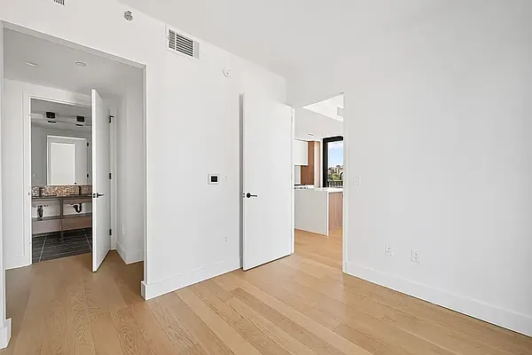 Rented by Living New York | media 37