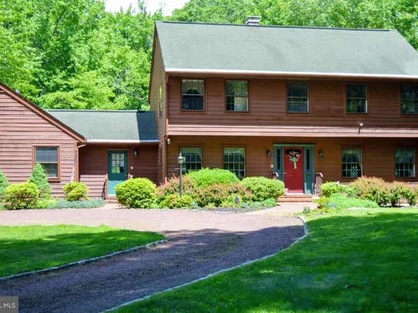 50 Orourke Dr, Robbinsville, NJ 08691