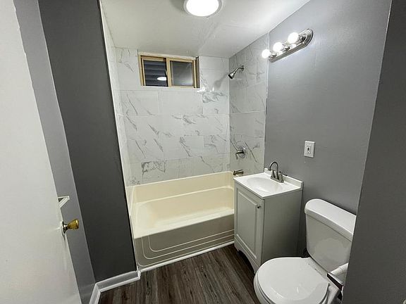 5th image of 442 Bergen Ave #27E