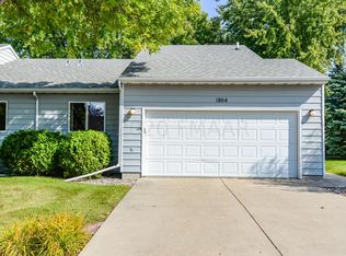 1804 34th St S, Fargo, ND 58103