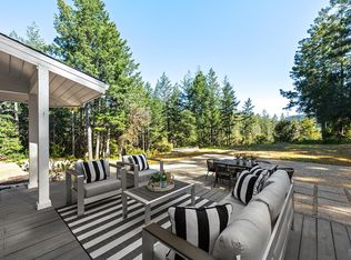 3229 W Dry Creek Road, Healdsburg, CA 95448