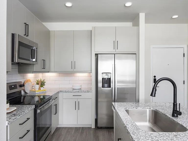 Broadstone North ATX — Photo 26