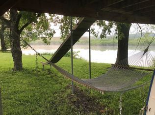 8446 Lakeshore Dr, Dexter, IA 50070