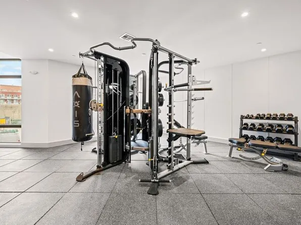 2-24 26th Avenue image 12 of 21