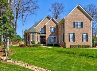 7586 Turnberry Ln, Stanley, NC 28164