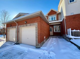 115 Carwood Cir, Ottawa, ON K1K4V5