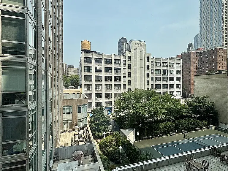 229 W 60th St #5G — Photo 8