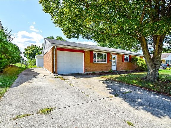 3rd image of 3961 Marion Dr
