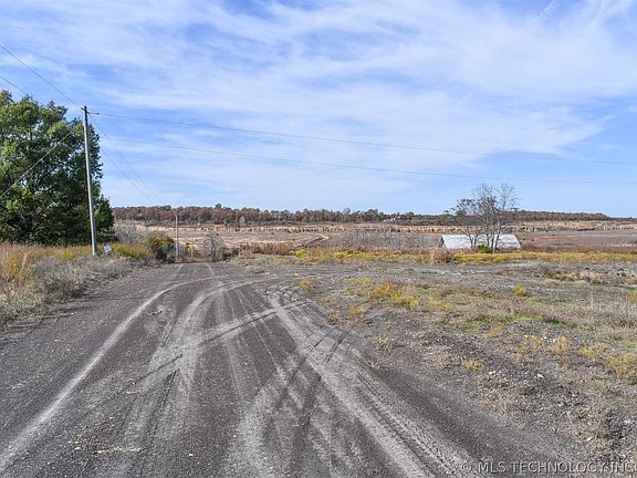 3rd image of N Tamaha Rd