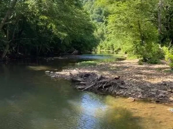 10190 N Highway 66, Oneida, KY 40972