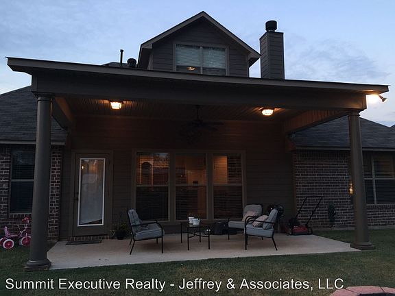 5th image of 2134 Sweet Bay Cir