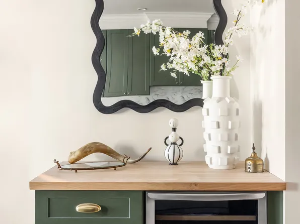 300 Fifth Street image 2 of 15