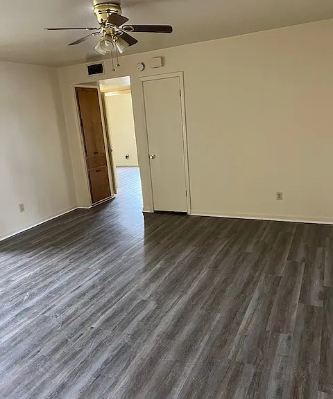 208 Veterans Ave — Photo 2