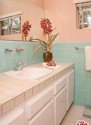 5th image of 3003 Castle Heights Ave