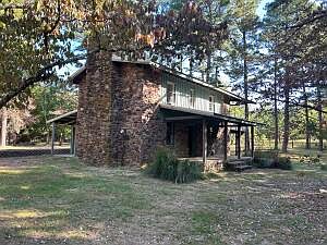 1st image of 625 County Road 5590