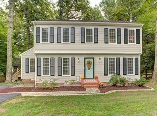 1707 Treewood Ln, North Chesterfield, VA 23235