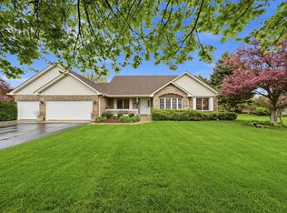 706 Silver Glen Rd, McHenry, IL 60050
