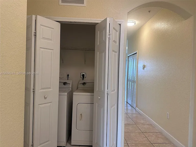 10132 NW 7th St #208 — Photo 9