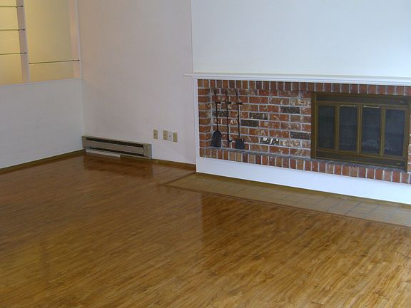 5th image of 1717 150th Ave SE APT 17