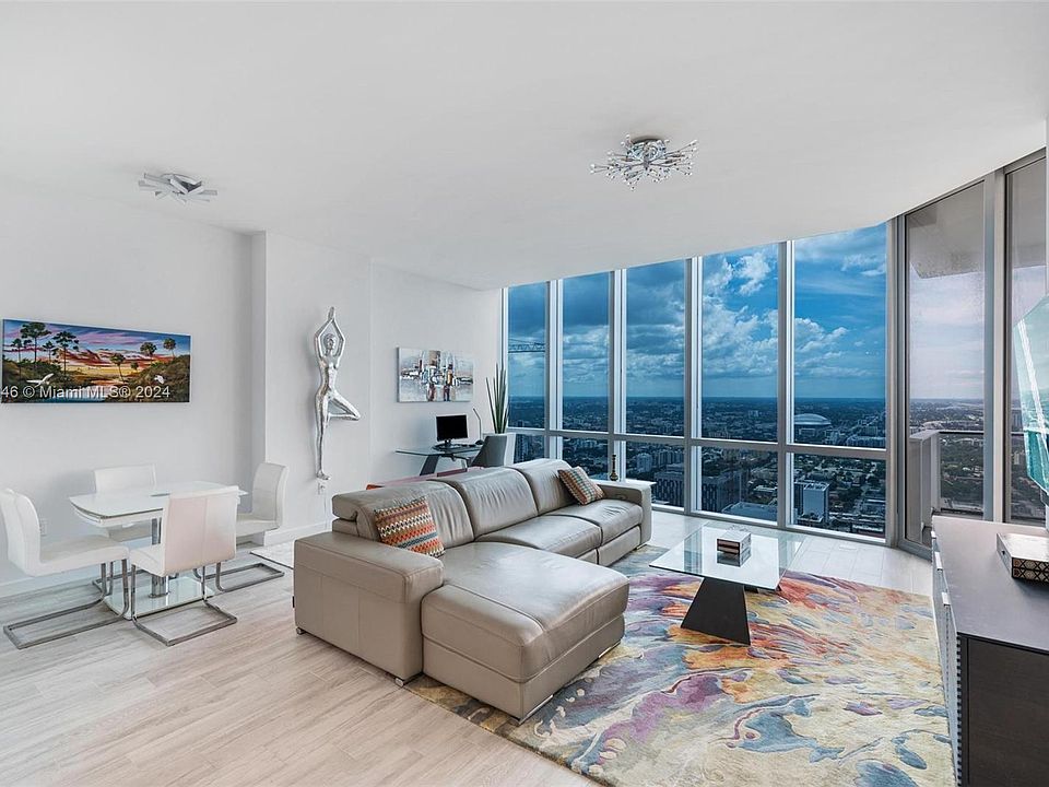 1st image of 851 NE 1st Ave Unit 5106