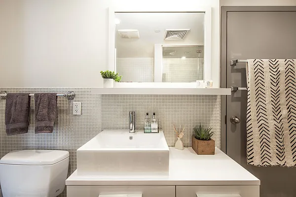 Rented by Corcoran | media 7