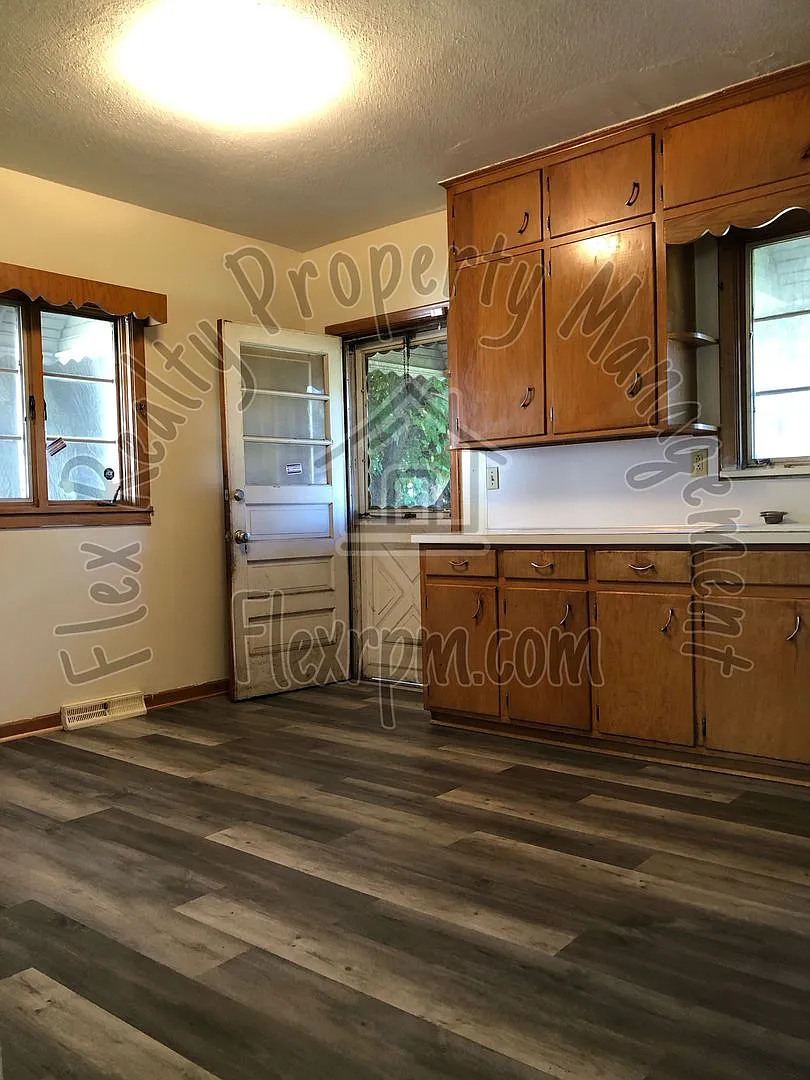 Half Off 1st Month Rent — Photo 1