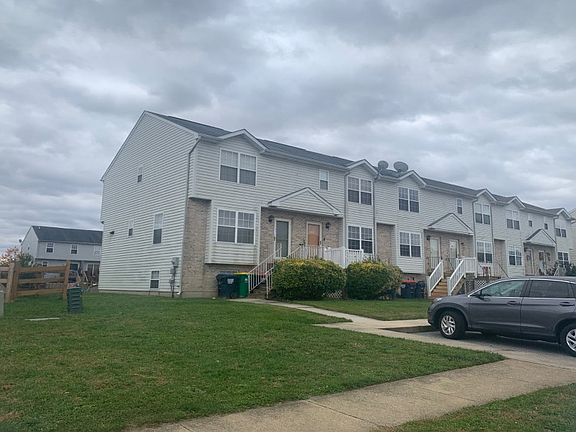 3rd image of 117 Rosie Dr