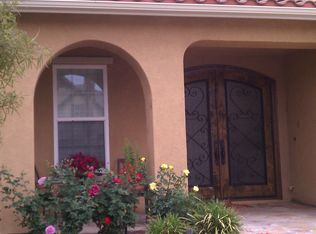6742 Elysian Ct, Corona, CA 92880